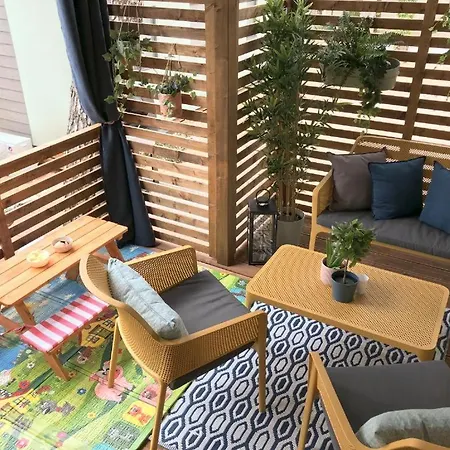 Mobile Ani, Apartament